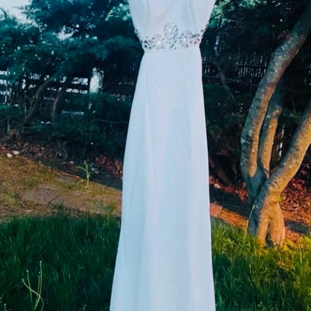 Bridal dress Avery G Sleeveless Jewel Neck cutout maxi Dress size 6 NWT - Picture 2 of 10
